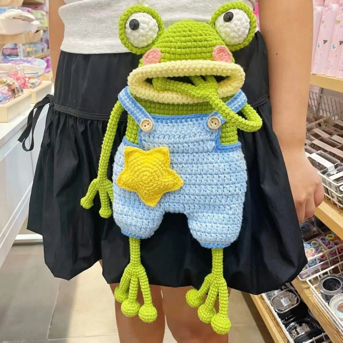 non-finished product crochet big-mouth frog mobile phone sausage handmade DIY materials homemade cute and ugly crossbody bag